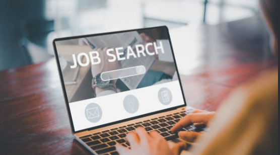 What Entry Level Candidates Should Focus on When Job Hunting